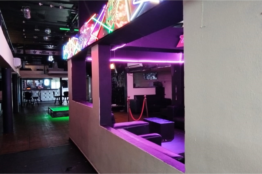 Commercial Property for Sale in Lemoenkloof Western Cape